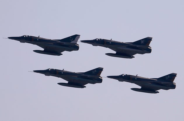 Pakistani Jets Violate Indian Air Space, Drop Bombs On Way