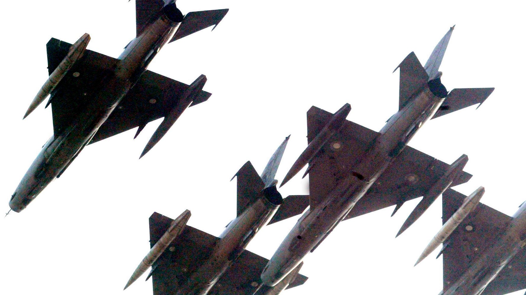 パキスタン インド軍戦闘機を撃墜したと発表 カシミールの 停戦ラインを越えた ハフポスト News パキスタン インド軍戦闘機を撃墜したと発表 カシミールの 停戦ラインを越えた ハフポスト News