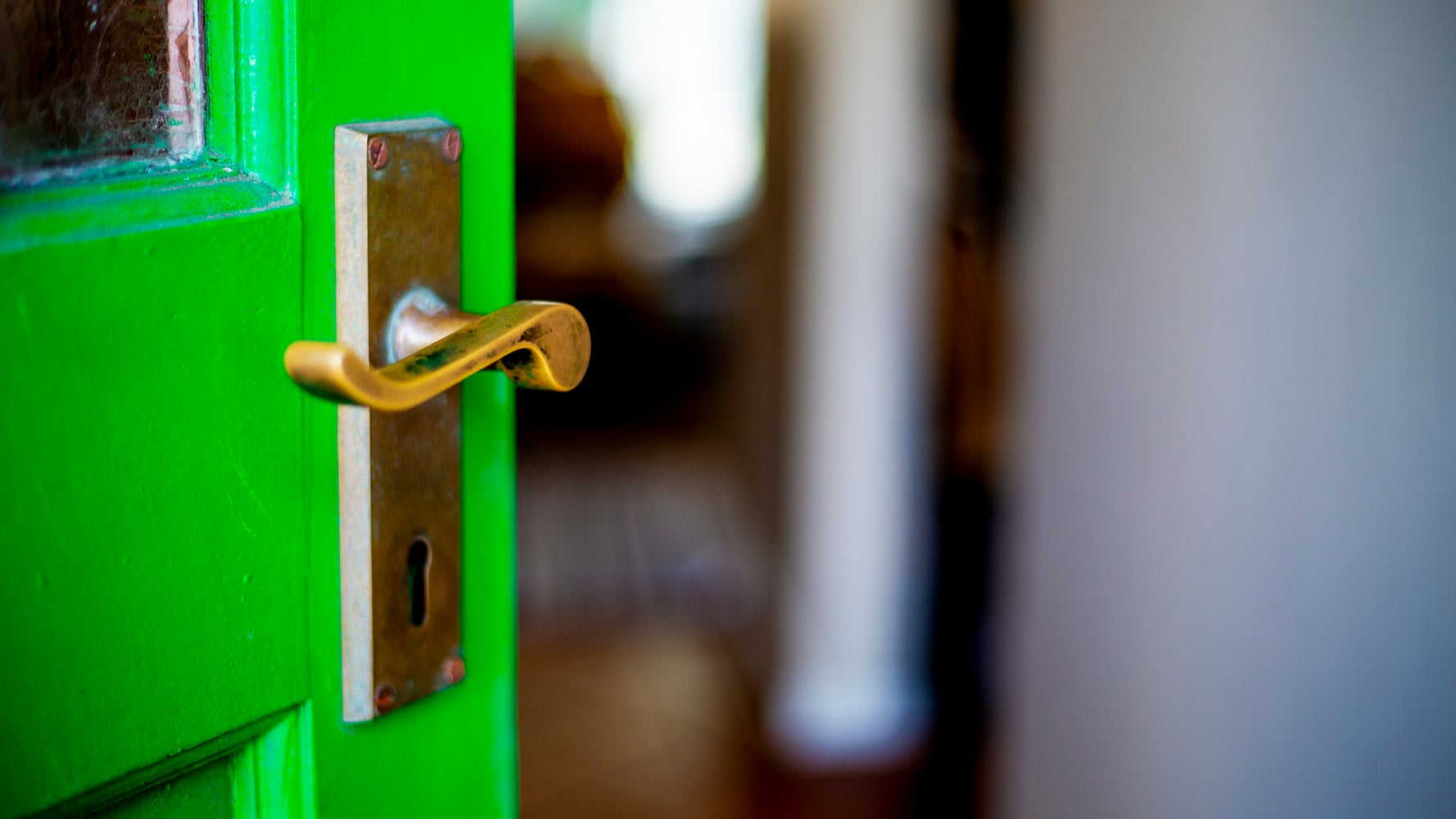 I Visited Thousands Of Homes As A Salesperson. Here's What I Learned About People. - Vimarsana News