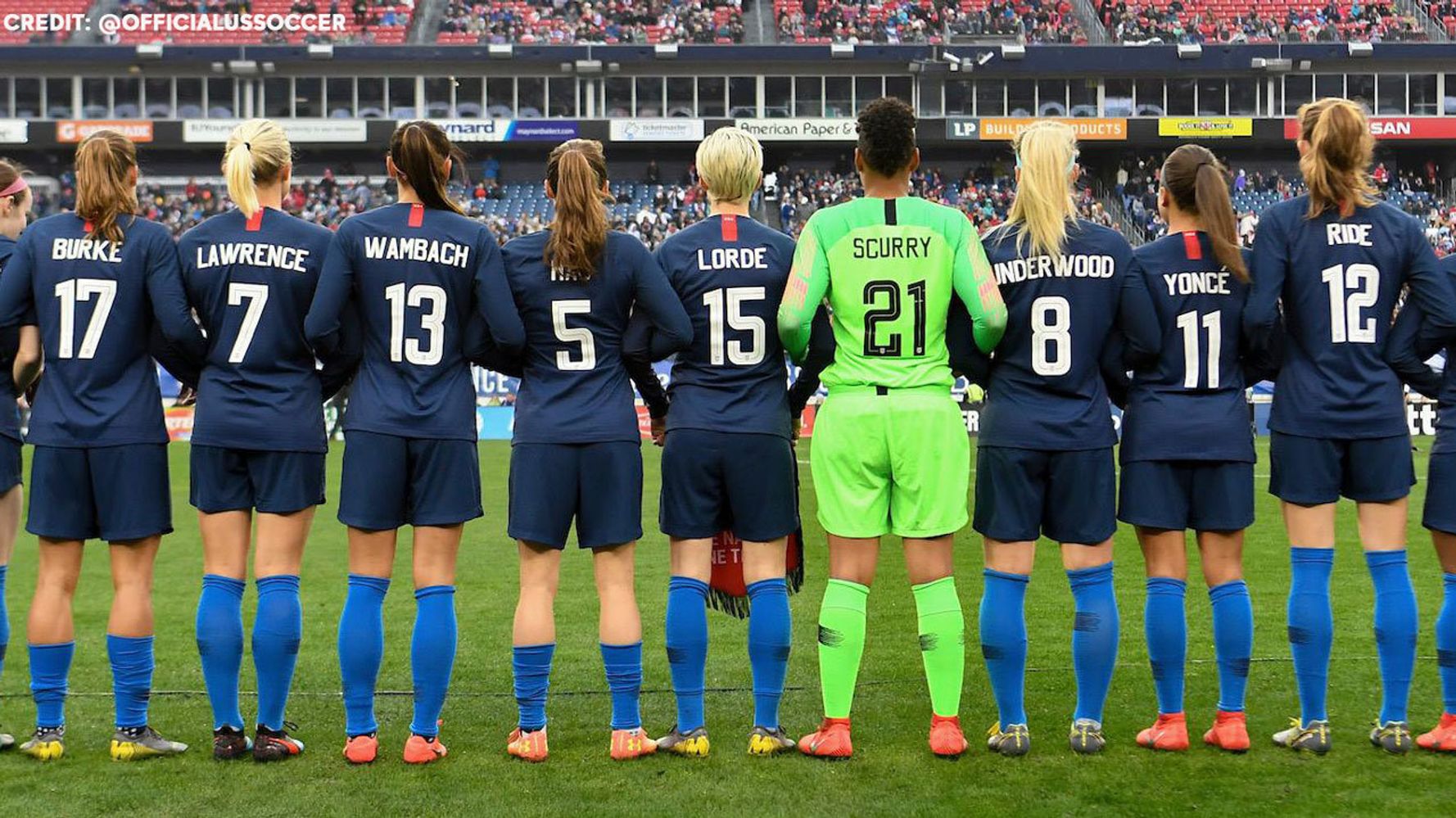 U S Women S Soccer Team Pays Tribute To Inspirational Women With Special Jerseys Huffpost