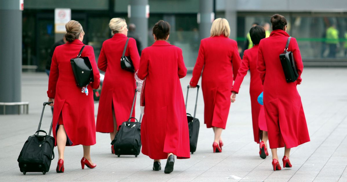 Virgin Atlantic S Female Flight Attendants No Longer Required To Wear Makeup Huffpost Women