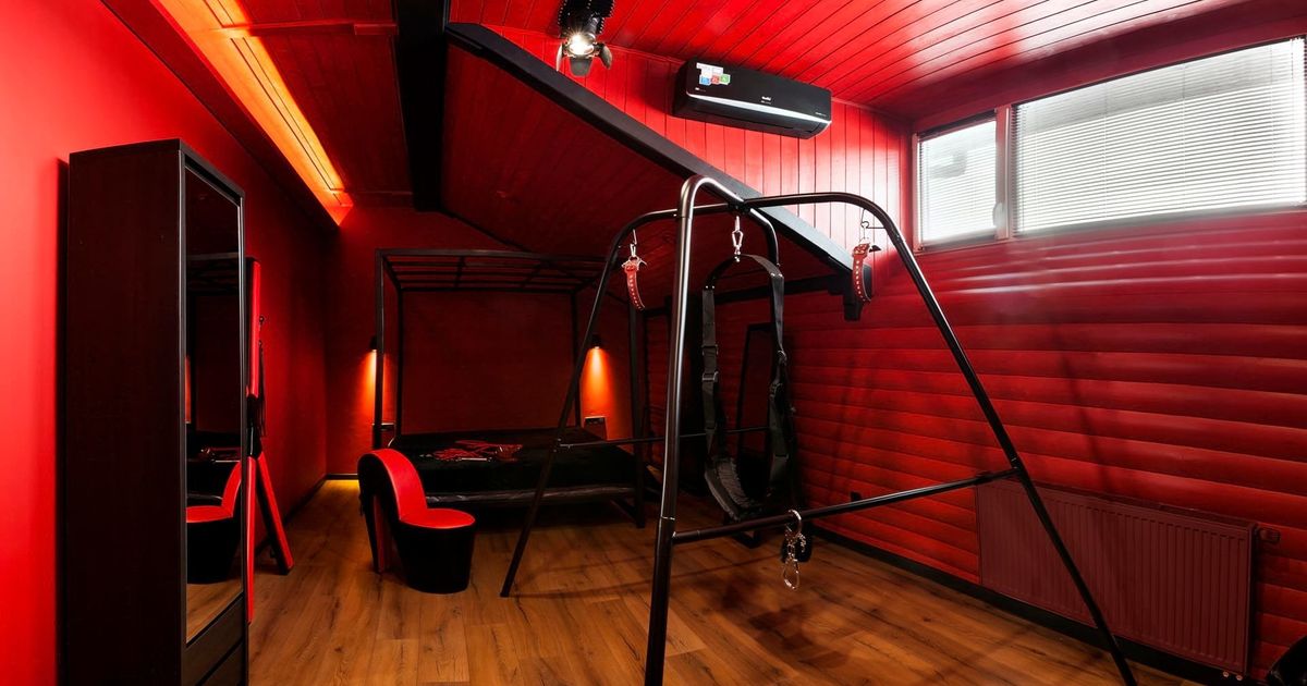 The Hotel With A Room For Every Erotic Fantasy Huffpost Uk News