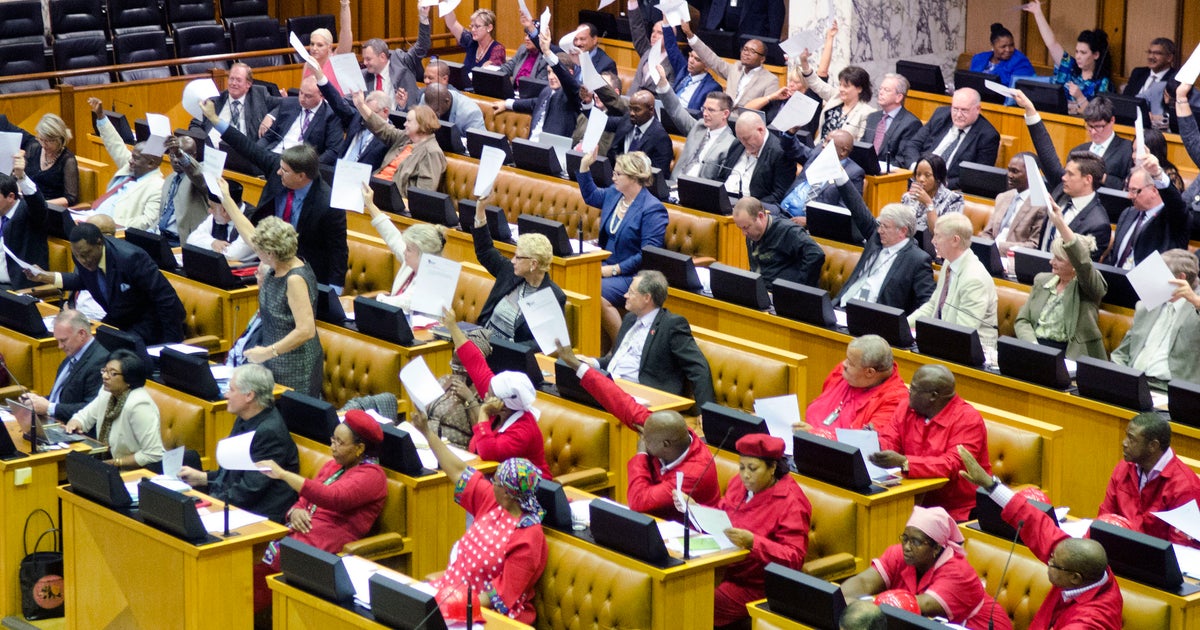 it-s-either-the-parliament-of-south-africa-or-a-stand-up-comedy-venue