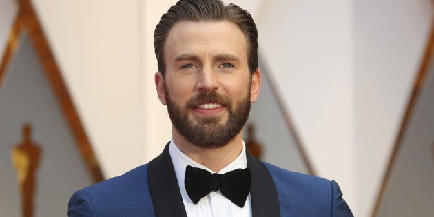 Looks aside, we can all agree that what makes Chris Evans great is his warm personality and kind heart.