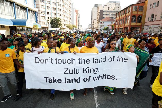 Supporters of Jacob Zuma march to the high court in Durban. April 6, 2018.