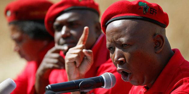 Julius Malema, leader of South Africa's Economic Freedom Fighters (EFF), gestures during a media briefing in Alexander township near Sandton, South Africa August 17, 2016. REUTERS/Siphiwe Sibeko