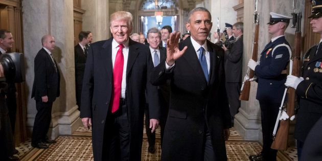 US President Donald Trump (L) and former president Barack Obama (R).