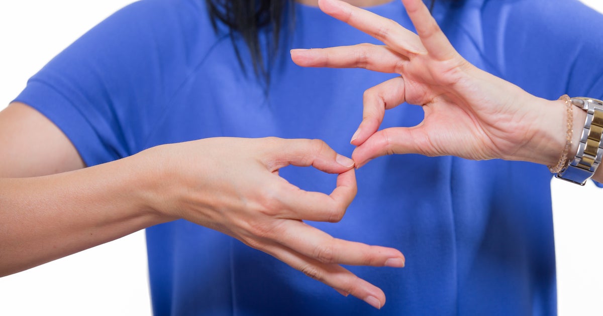 Learn How To Say Hi, Bye And I Love You in Sign Language It's Not