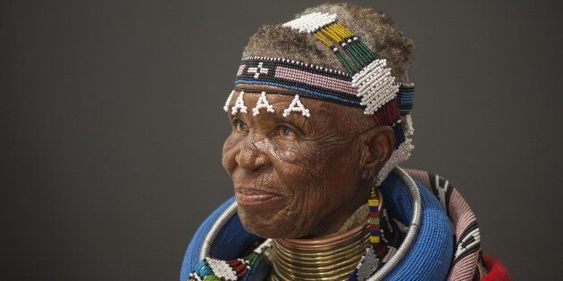 Ndebele artist Esther Mahlangu is rarely honoured at home, South Africans say.