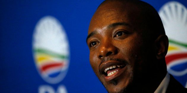 Leader of South Africa's Democratic Alliance (DA) Mmusi Maimane speaks during a news conference in Johannesburg, South Africa April 1, 2016.