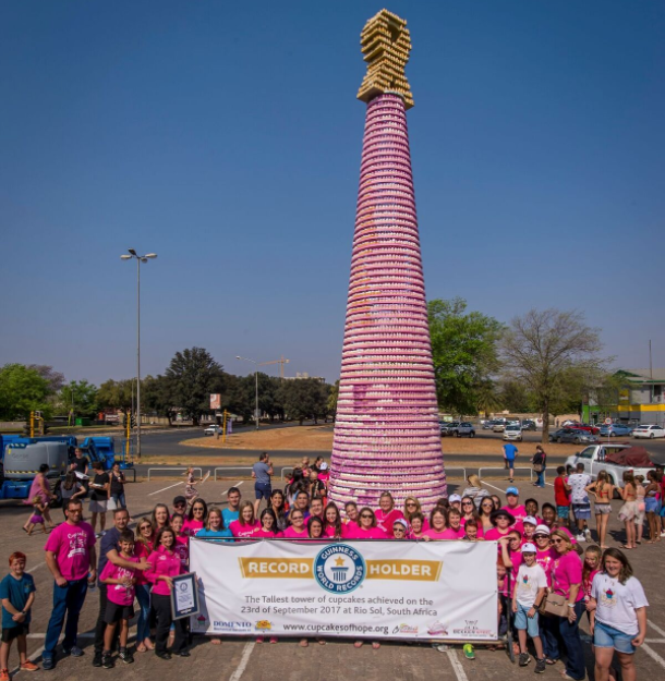 Proudly SA World's Tallest Cupcake Makes It Into Guinness World