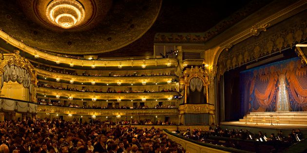 Crowd at Mariinsky Theatre, St. Petersburg, Russia