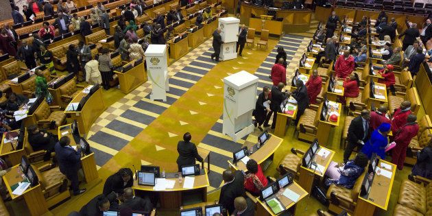 Parliamentary officers prepare to vote on the motion of no confidence against South African President Jacob Zuma in August 2017.