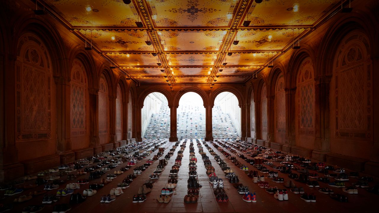 And in the United States? 1,620 pairs of shoes were lined up in multiple locations across the country.