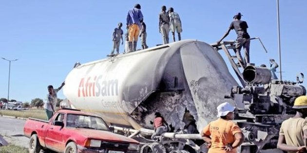 A cement delivery truck was burnt by angry protesters against corruption and poor service delivery.