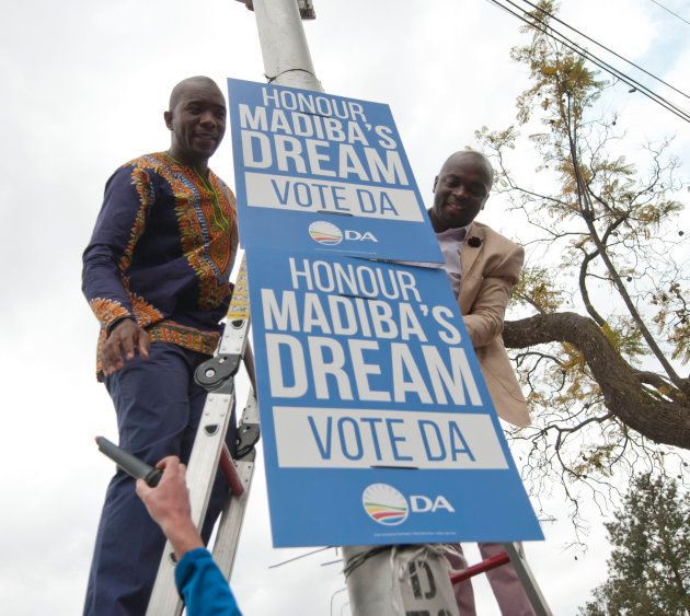 DA leader Mmusi Maimane with Tshwane mayoral candidate Solly Msimanga during the reveal of the party's poster election campaign 'Honour Madibas Dream, Vote DA on July 25 2016 in Tshwane.