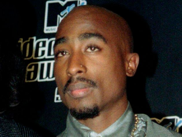 Rap music star Tupac Shakur is seen at the MTV Music Video Awards in New York, New York, September 4, 1996. REUTERS/Mike Segar/File Photo