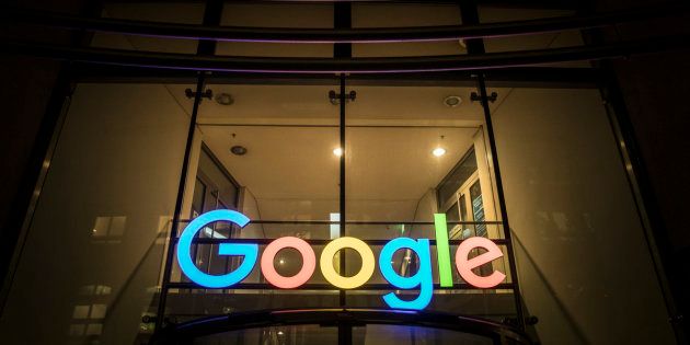 HAMBURG, GERMANY - NOVEMBER 02: The logo of Google at its German Office is pictured in the evening on November 02, 2017 in Hamburg, Germany. (Photo by Florian Gaertner/Photothek via Getty Images)