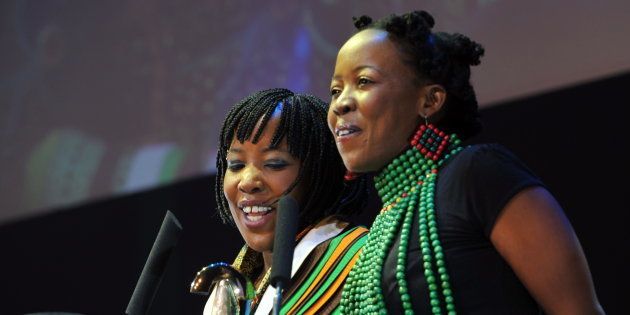 The Mazwai sisters Nomsa and Ntsiki (in green beads) Photo : Gallo Images/Daily Sun/Robert Tlapu