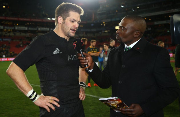 Former Bok, now SuperSport analyst Owen Nkumane interviews Richie McCaw.