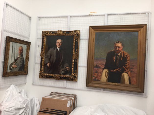 Portraits of Jan Smuts (Sir William Orpen), Leander Starr Jameson (Philip de Laszlo) and Cecil John Rhodes (Edward Roworth).