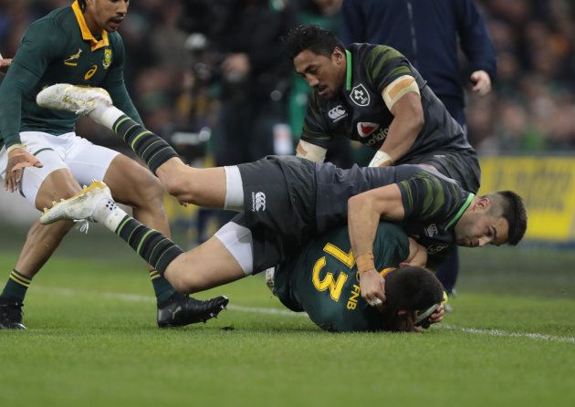 11th November 2017, Aviva Stadium, Dublin, Ireland; Autumn International Series, Ireland versus South Africa; Jesse Kriel (South Africa) is tackled in to touch by Bundee Aki (Ireland) and Conor Murray (Ireland)