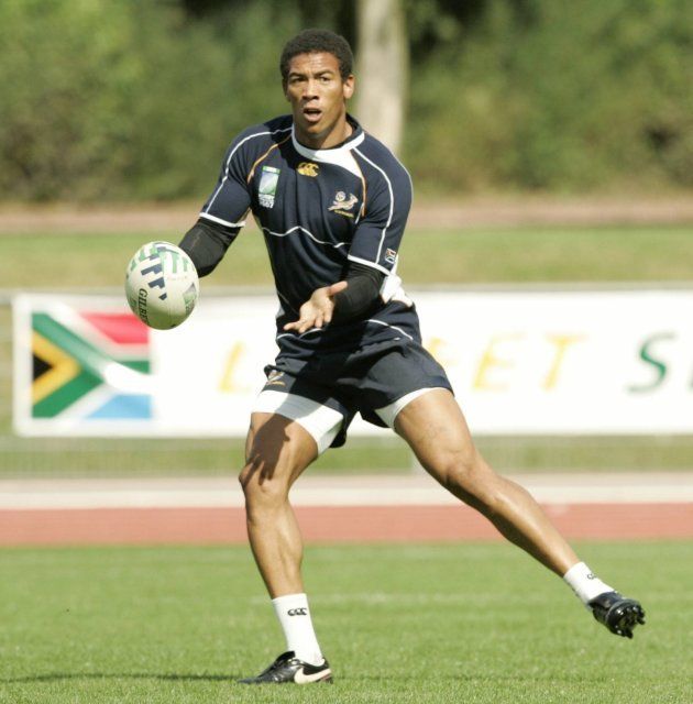 Ashwin Willemse in action.