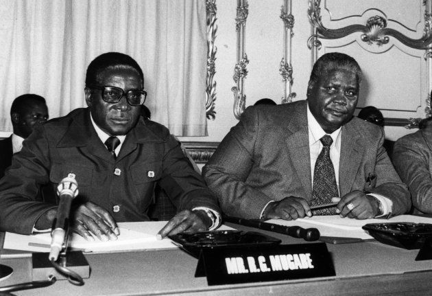 10th September 1979: The Constitutional Conference on the future of Zimbabwe-Rhodesia, attended by Leaders of the Patriotic Front Robert Mugabe (left) and Joshua Nkomo at Lancaster House, London. (Photo by Central Press/Getty Images)