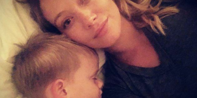 Hilary Duff Says Being A Divorced Mom 'Sucks' | HuffPost UK News