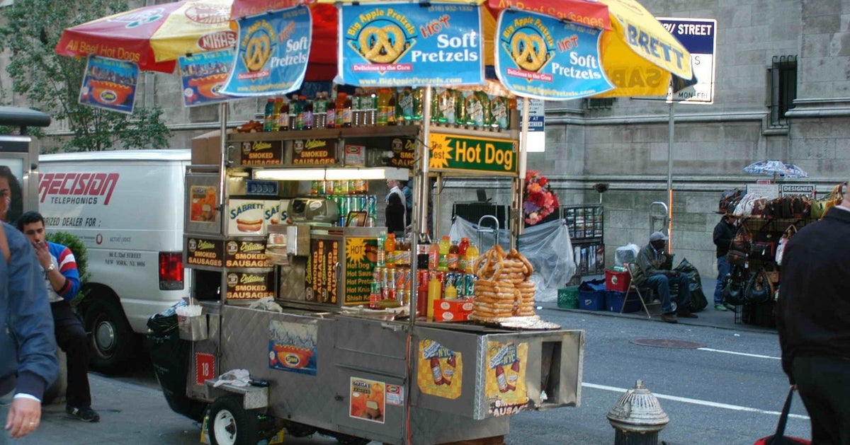 Running A Hot Dog Stand In New York Can Cost You As Much As R4 Million Per Year Huffpost Uk