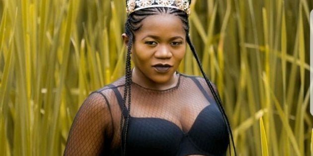 Busiswa is expecting a bundle of joy (very soon).