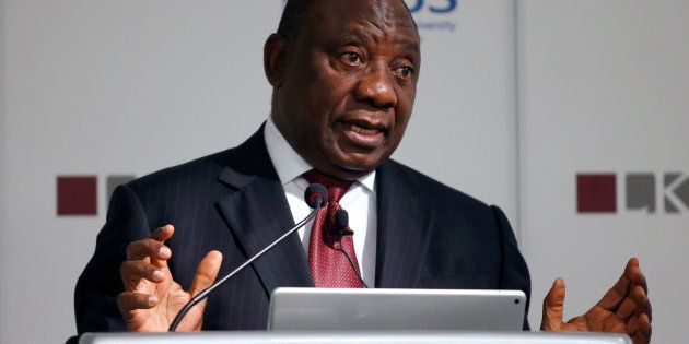 South African Deputy President Cyril Ramaphosa speaks during a lecture at the Lee Kuan Yew School of Public Policy in Singapore October 7, 2016. REUTERS/Edgar Su