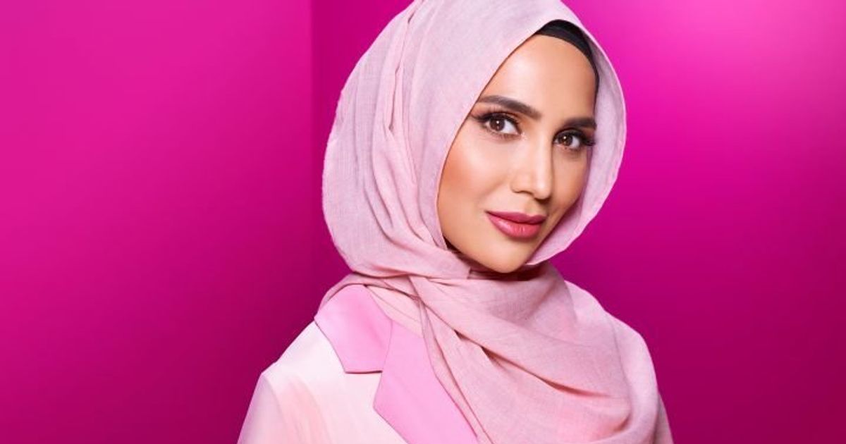 This Hijab Wearing Model Just Made History Huffpost Uk News