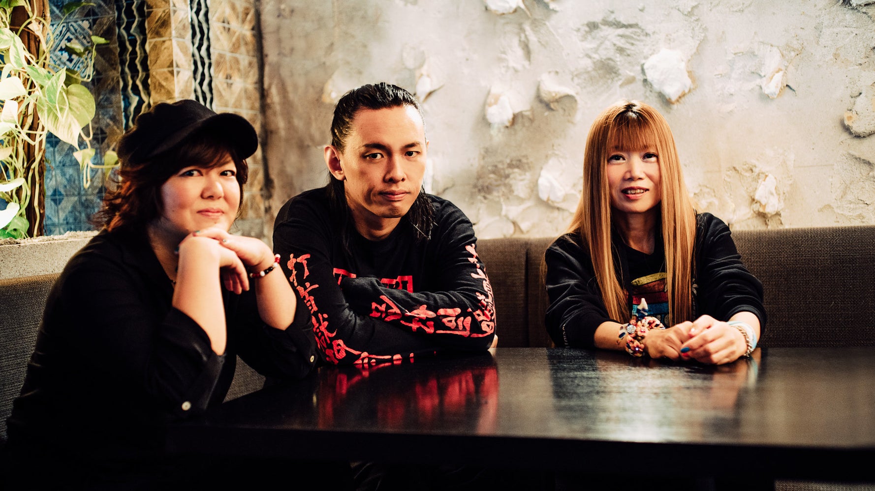 還暦のギャルベーシスト ラウドロック 日常すぎる歌詞 異色バンド 打首獄門同好会 が 好き勝手 を貫いた方法 ハフポスト Project 還暦のギャルベーシスト ラウドロック 日常すぎる歌詞 異色バンド 打首獄門同好会 が 好き勝手 を貫いた方法 ハフポスト Project