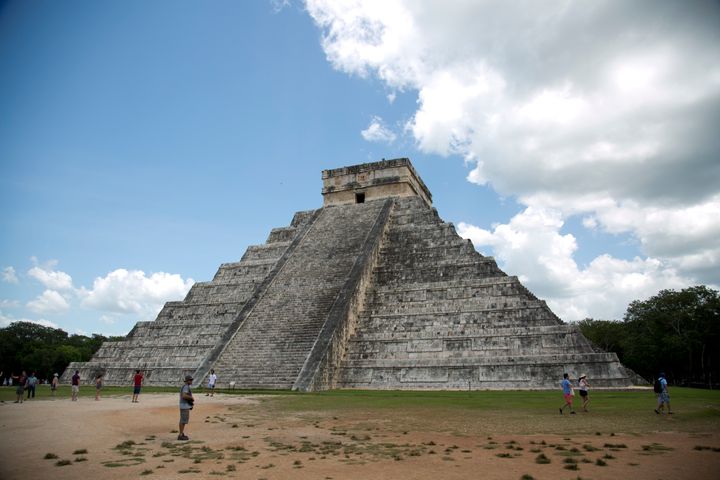 Η πυραμίδα στο Τσιτσέν Ιτζά, στην χερσόνησο του Γιουκατάν στο Μεξικό