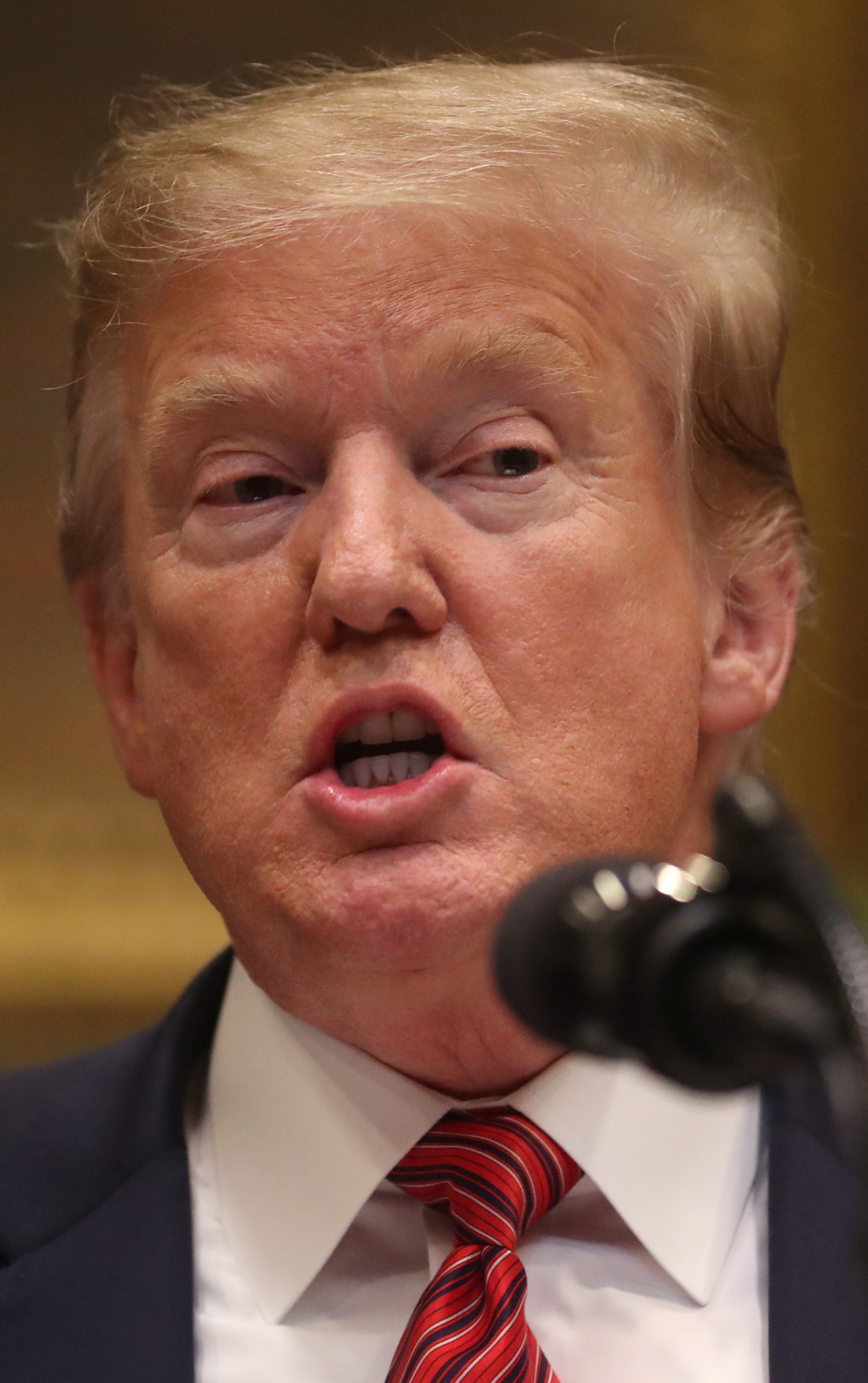 Trump Pushes GOP Not To Go Against Him On Wall National Emergency ...