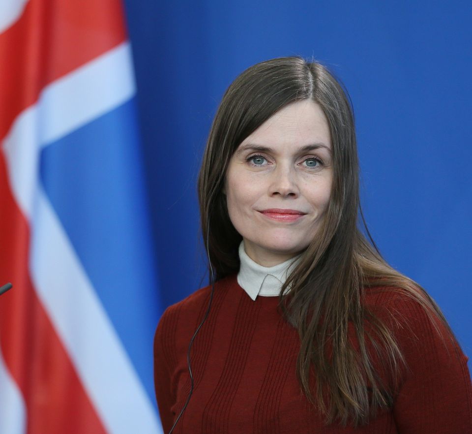 A atual primeira-ministra islandesa, Katrín Jakobsdóttir, é a segunda mulher a exercer...
