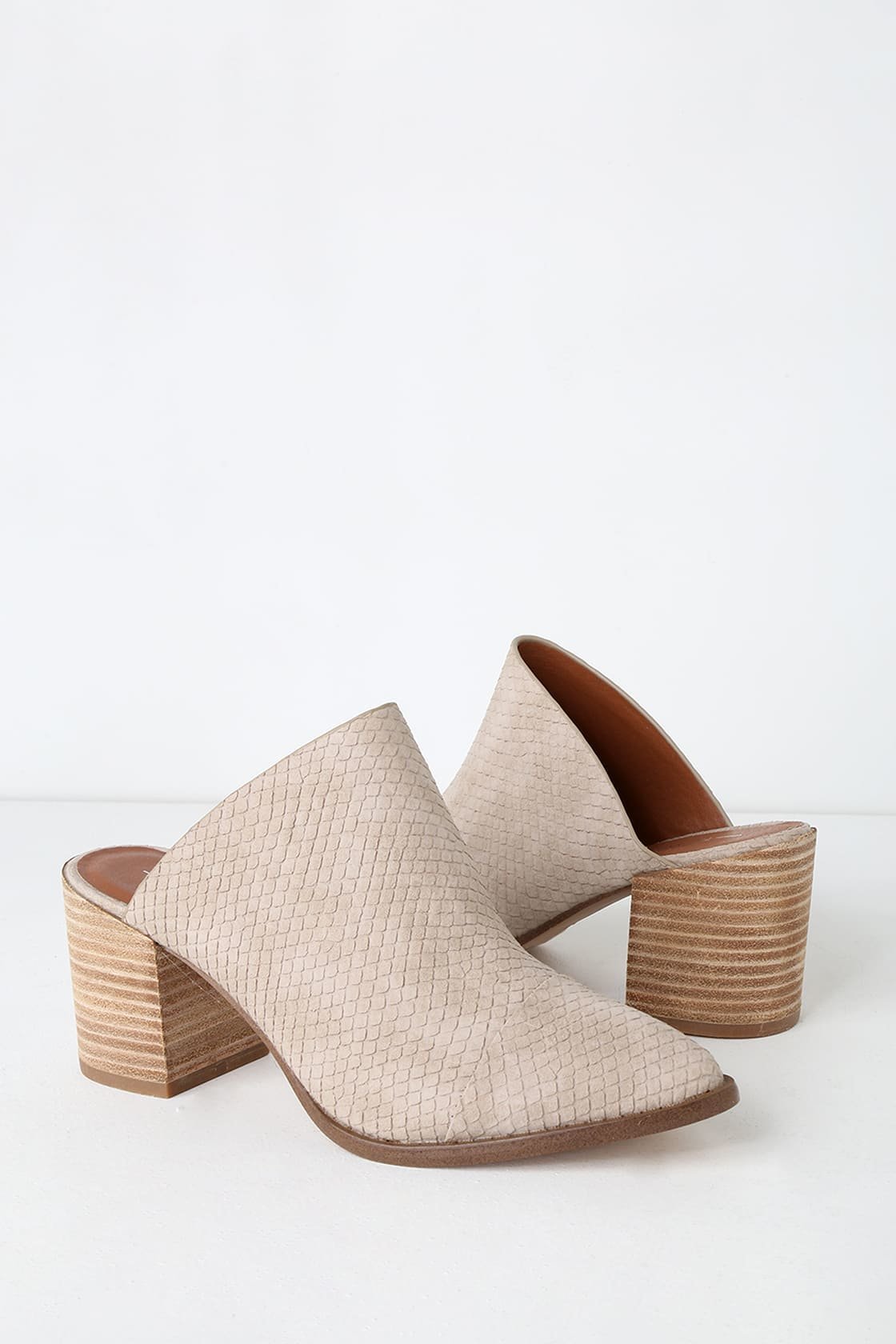 tan pointed mules