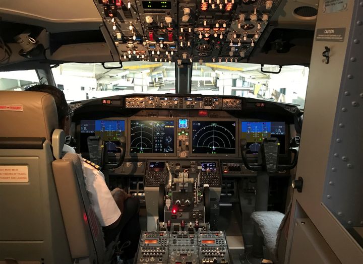 Πιλοτήριο Boeing 737 Max (φωτογραφία αρχείου)