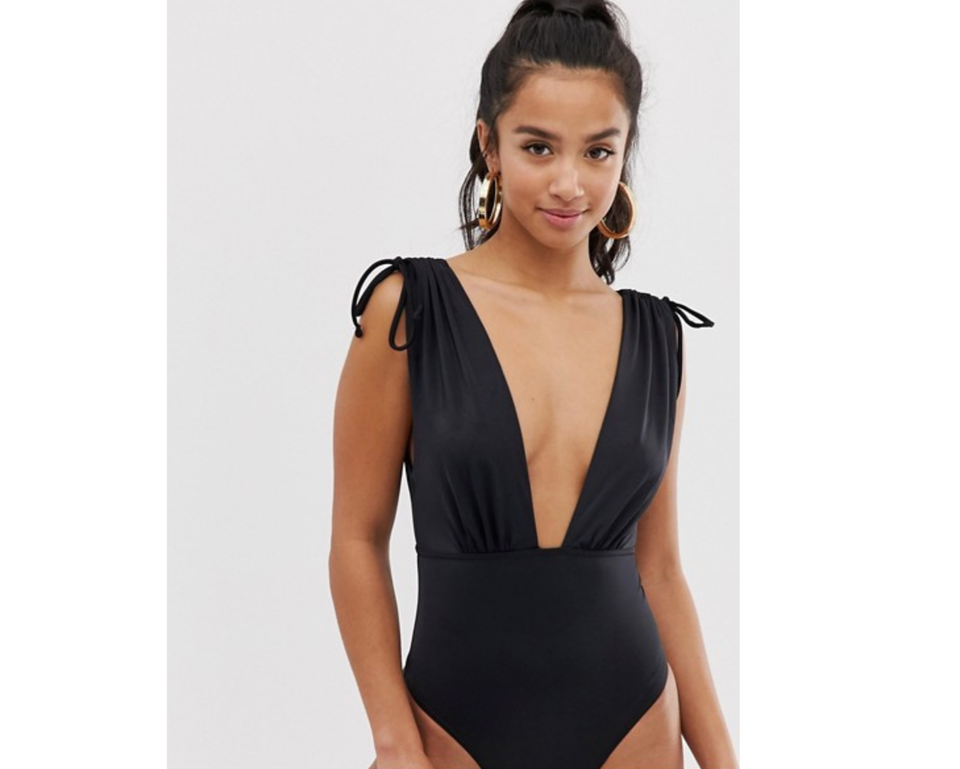 22 Flattering Swimsuits For Small Busts