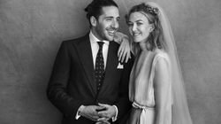 La prensa extranjera está alucinando con un detalle de esta foto de Marta Ortega: 