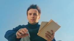 La emocionante despedida de Carlos Alcántara de cada uno de los personajes de