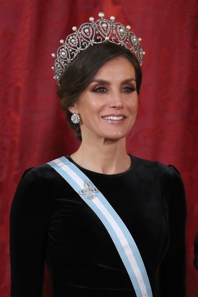 Doña Letizia, con la tiara rusa