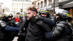 Más de 1.700 detenidos y 200 heridos en otra jornada de protestas de los chalecos amarillos en