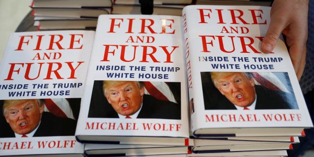 Varios ejemplares del bestseller 'Fire and Fury' sobre Trump en una librería de Estados