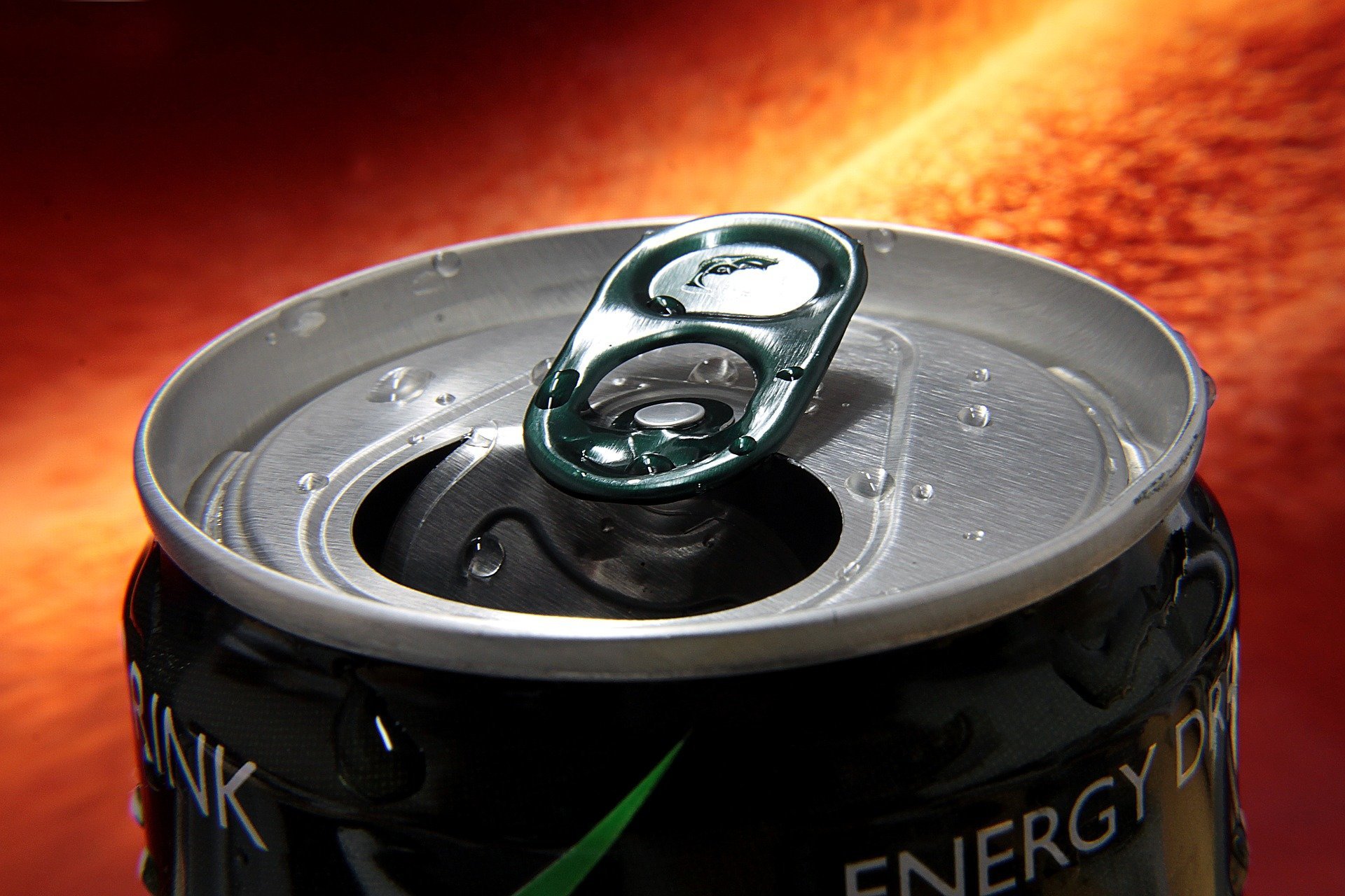 Los efectos negativos de las bebidas energéticas afectan a la mitad de sus consumidores