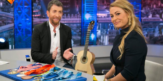 Chaparrón de críticas a Pablo Motos por hablar con una campeona olímpica sobre sus