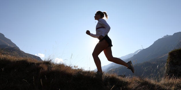 Cientos de mujeres salen a #CorrerSinMiedo en homenaje a Laura