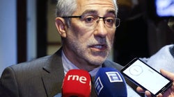 Llamazares dimite de sus cargos federales de IU ante la 