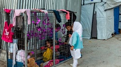 Operación Calcetín, el abrigo de los niños refugiados de